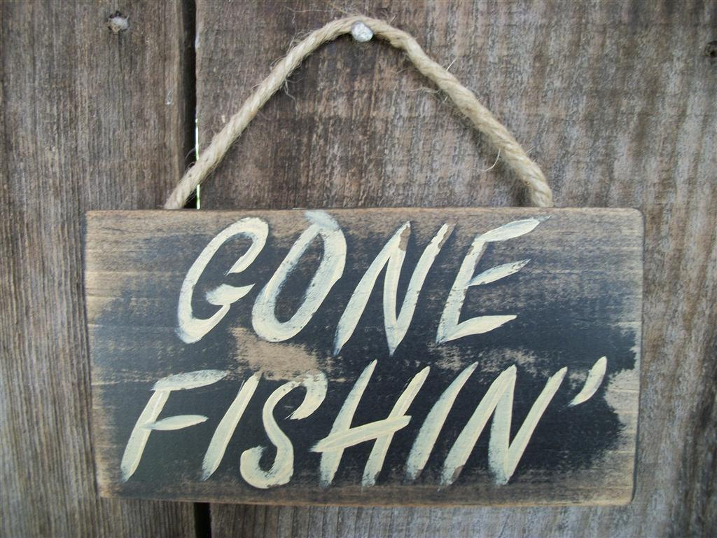 blog_tours_gone_fishin